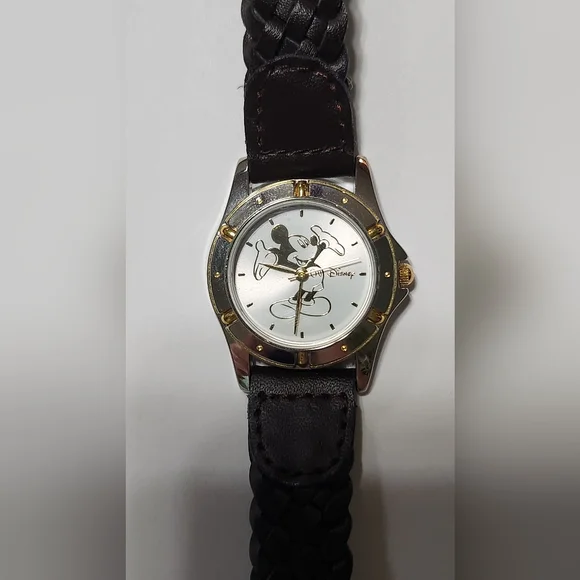 Disney | Accessories | Disney Mickey Mouse Watch | Poshmark display picture 1